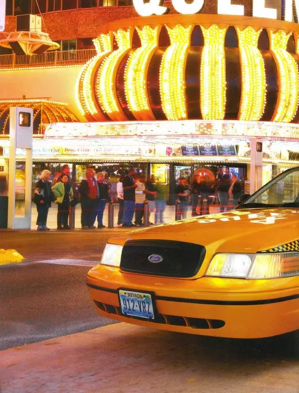  журнал Полицейские машины мира - Ford Crown Victoria 1998 - Страница № 8