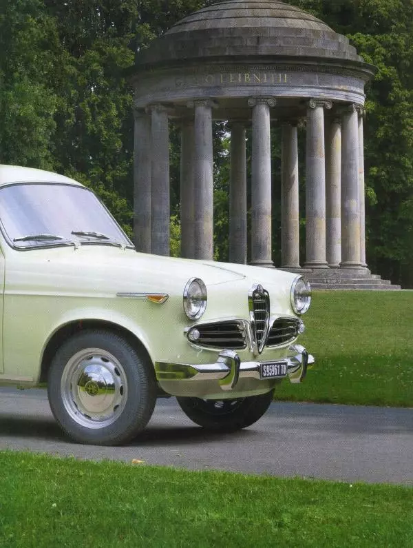  журнал Полицейские машины мира - Alfa Romeo Giulietta. Полиция Италии - Страница № 9