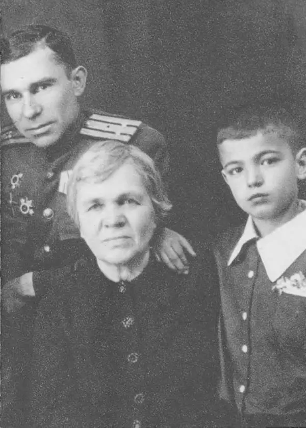  Коллектив авторов - Сегодня вечером мы пришли к Шпаликову. Воспоминания, дневники, письма, последний сценарий - Страница № 34