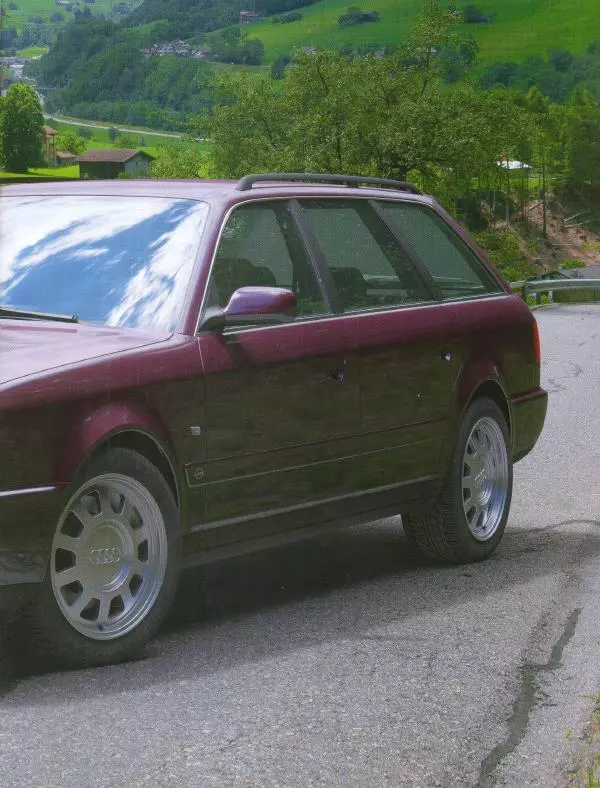  журнал Полицейские машины мира - Audi AG Avant. Полиция Швеции - Страница № 9