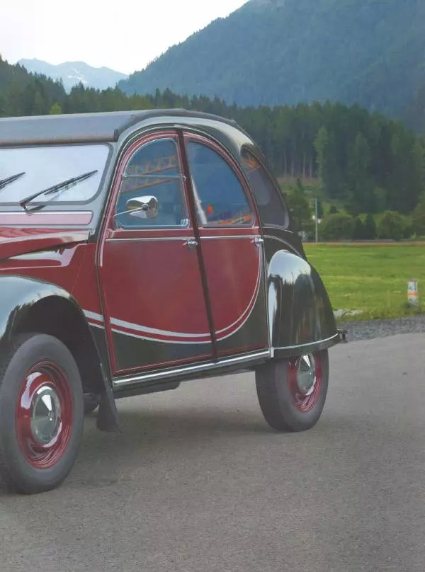  журнал Полицейские машины мира - Cotroen 2CV. Полиция страны басков - Страница № 9