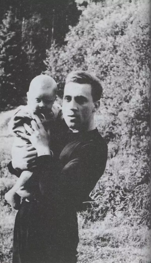 Владимир Высоцкий - Собрание сочинений в семи томах, том первый - Страница № 175