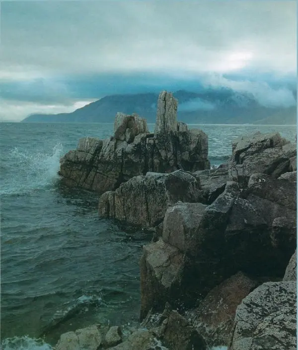  Коллектив авторов - Самые красивые места России - Страница № 183