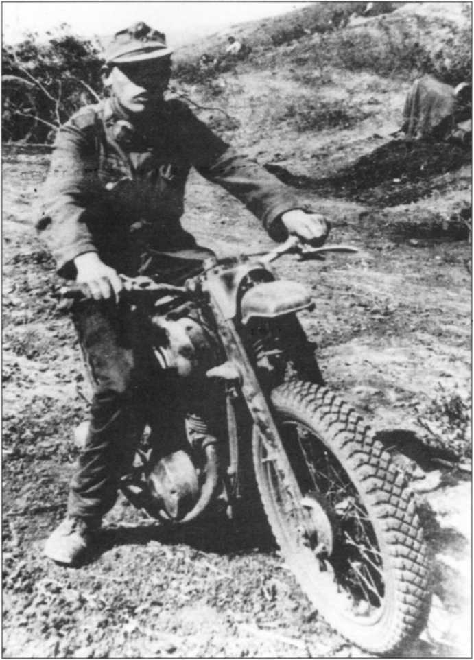 Мотоциклы Вермахта. Военное фото. Иллюстрация 50