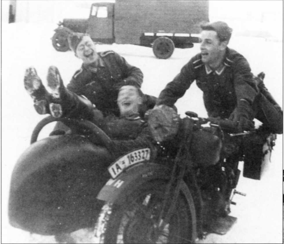 Мотоциклы Вермахта. Военное фото. Иллюстрация 69