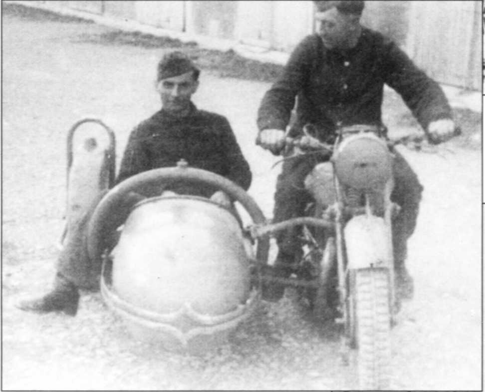 Мотоциклы Вермахта. Военное фото. Иллюстрация 77