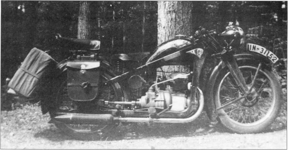 Мотоциклы Вермахта. Военное фото. Иллюстрация 80