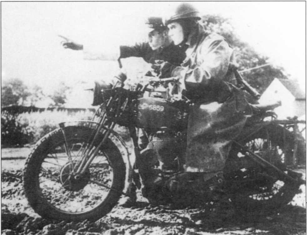 Мотоциклы Вермахта. Военное фото. Иллюстрация 100