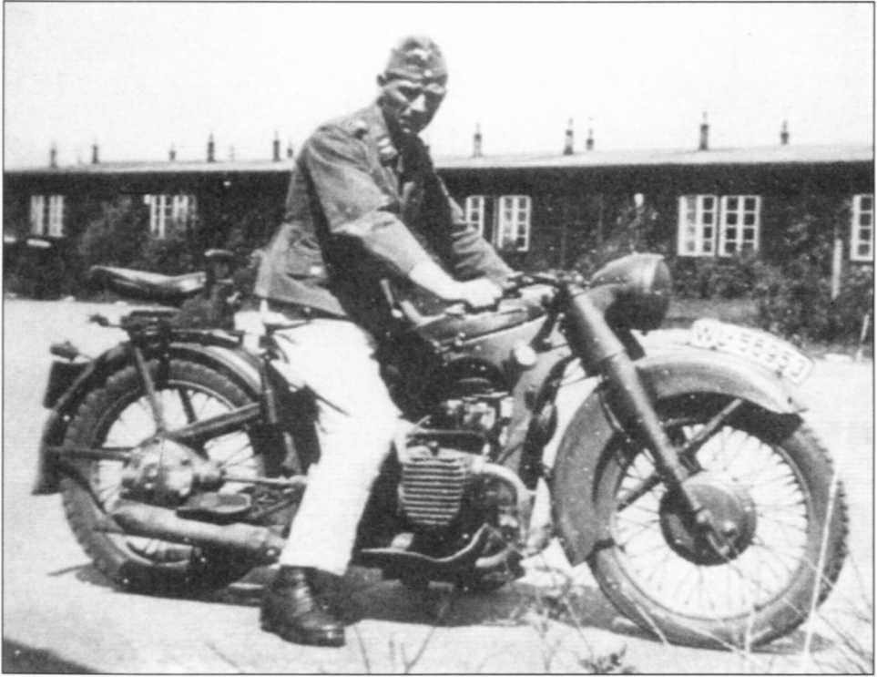 Мотоциклы Вермахта. Военное фото. Иллюстрация 172