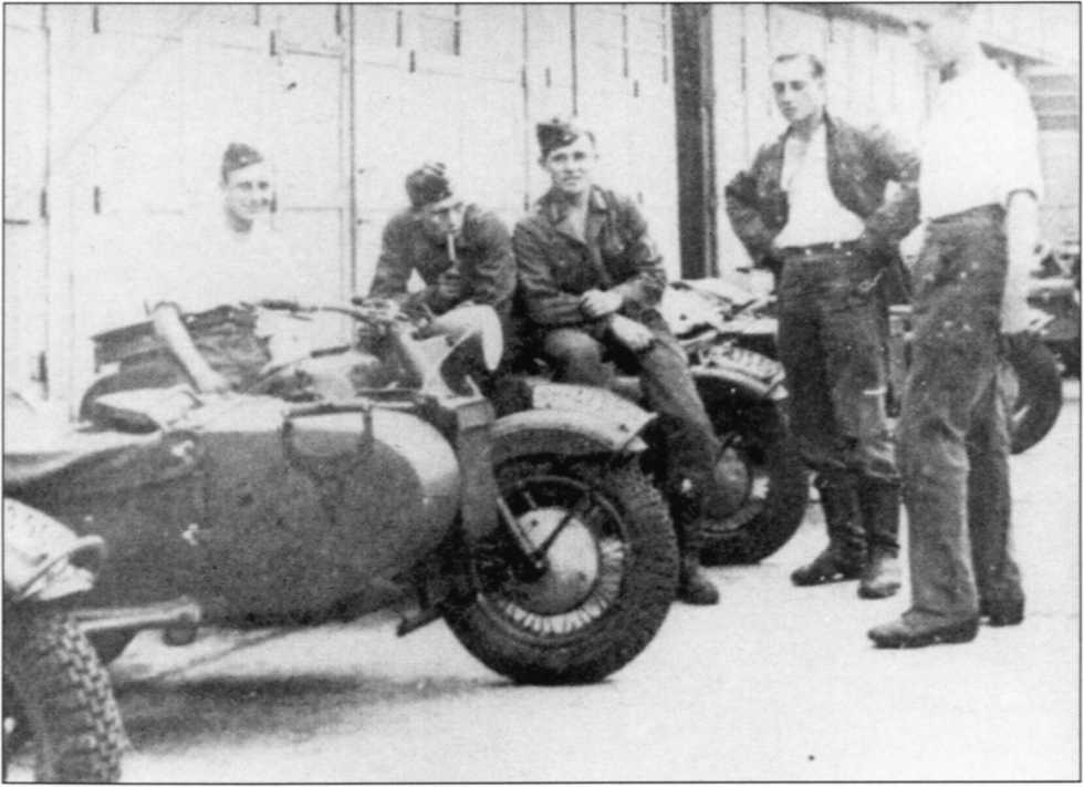 Мотоциклы Вермахта. Военное фото. Иллюстрация 182