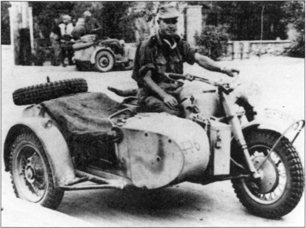 Мотоциклы Вермахта. Военное фото. Иллюстрация 183