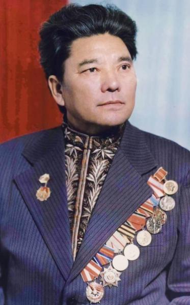 Хонинов Михаил Ванькаевич